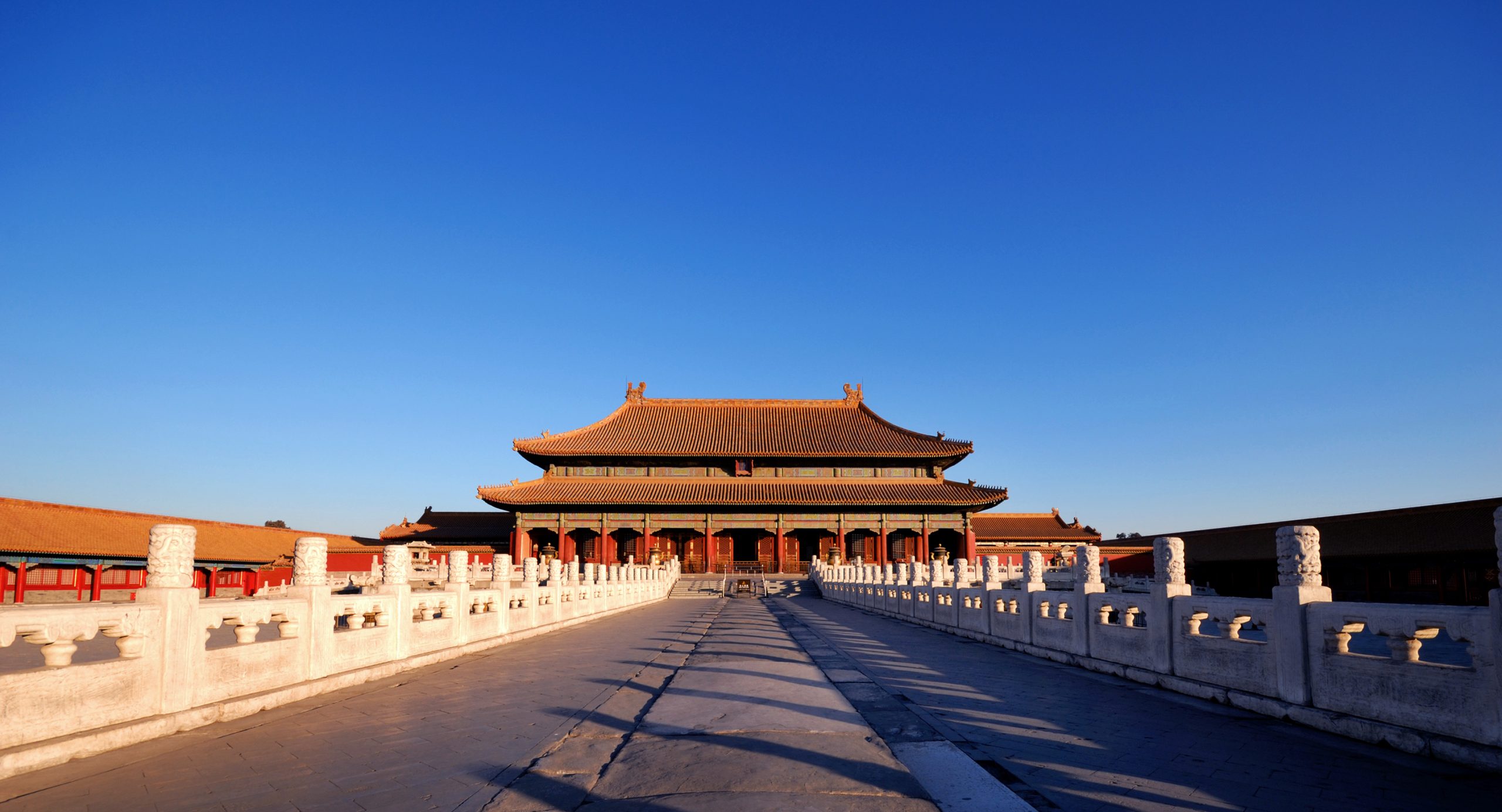 enchanting forbidden city beijing early morning sunlight 1 scaled