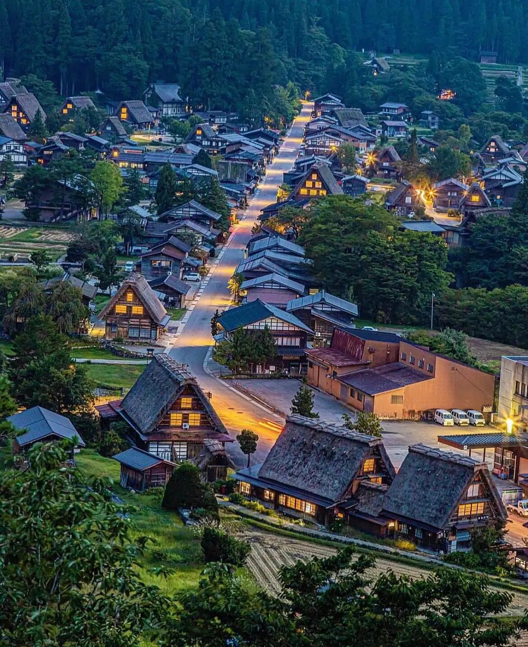 Làng cổ Shirakawago